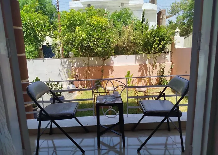 Luxor Star Apartments