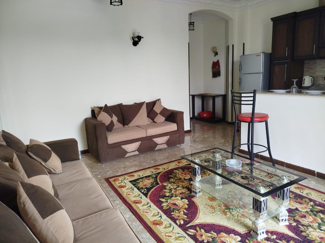 Star Apartment *